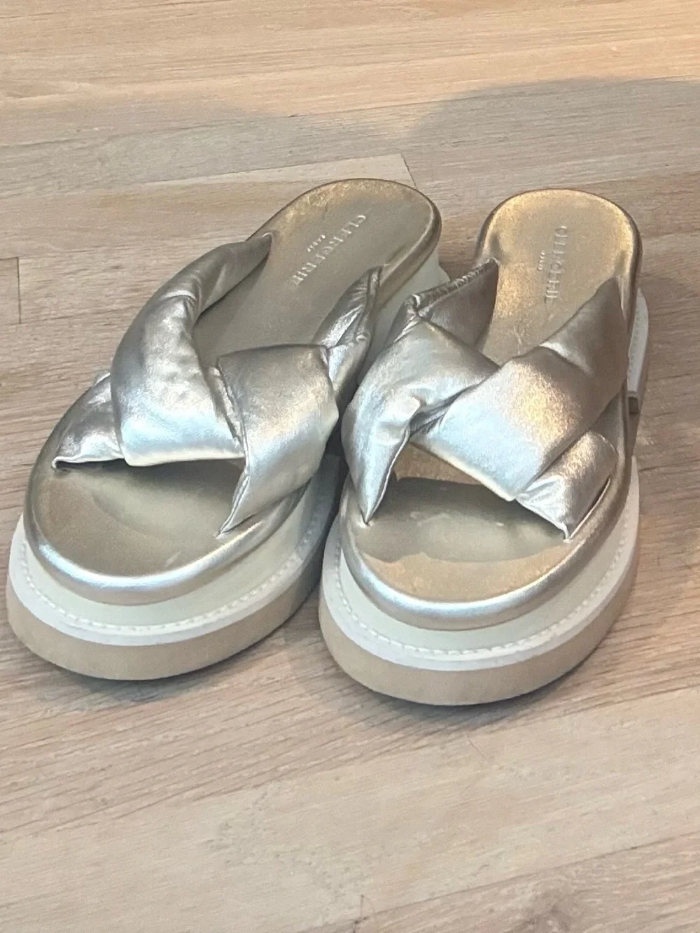 Robert Clergerie Metallic Gold Padded Crossover Slide Sandals for Women